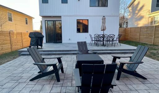 Photo #10 of 807 Grove Street, Bedford, VA