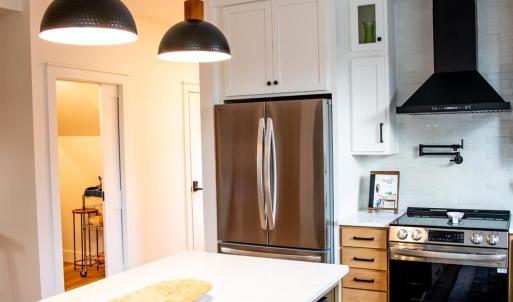 Photo #23 of 807 Grove Street, Bedford, VA