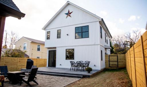 Photo #6 of 807 Grove Street, Bedford, VA