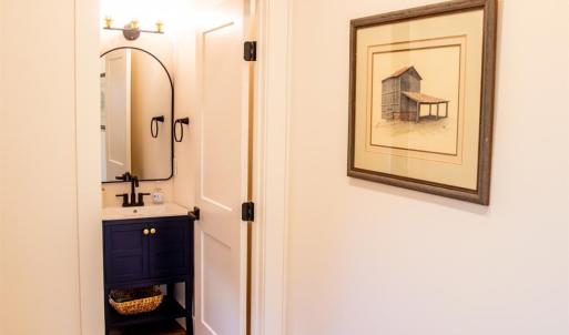 Photo #27 of 807 Grove Street, Bedford, VA