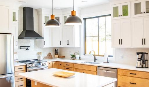 Photo #17 of 807 Grove Street, Bedford, VA