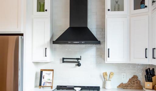 Photo #21 of 807 Grove Street, Bedford, VA