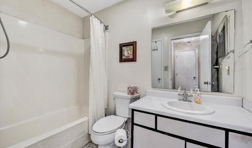 Photo #11 of 3516 Timberline Trail, Roanoke, VA