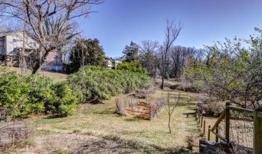 Photo #40 of 414 Norfolk Avenue, Lynchburg, VA 0.7 acres