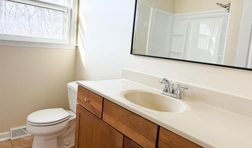 Photo #21 of 225 Arrowhead Drive, Madison Heights, VA 0.4 acres