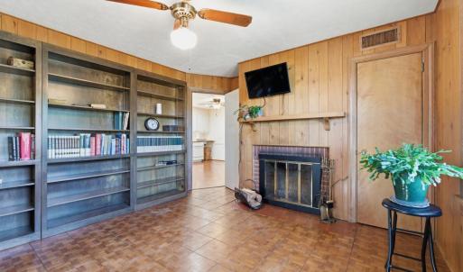 Photo #18 of 2122 Laurel Lane, Altavista, VA 0.8 acres