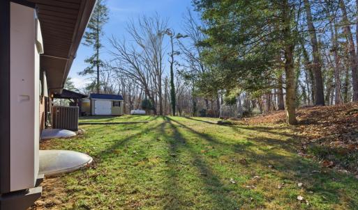 Photo #39 of 2122 Laurel Lane, Altavista, VA 0.8 acres