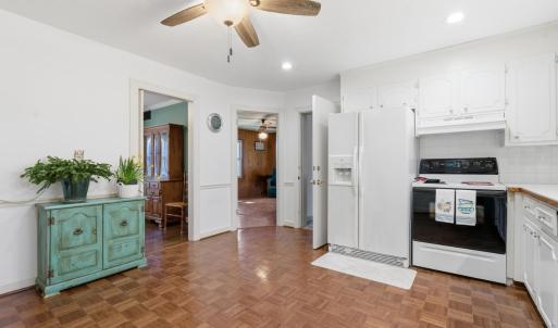 Photo #16 of 2122 Laurel Lane, Altavista, VA 0.8 acres