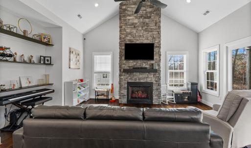 Photo #7 of 51 Emberly Court, Lynchburg, VA 0.4 acres