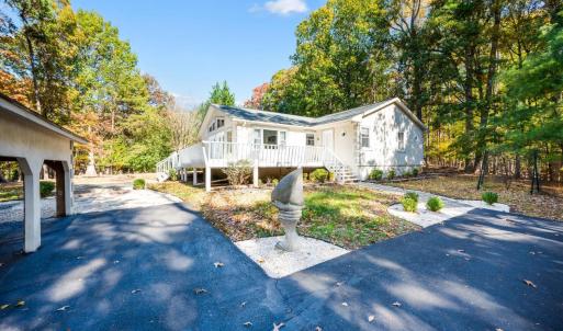 Photo #39 of 404 Heather Lane, Huddleston, VA 1.1 acres