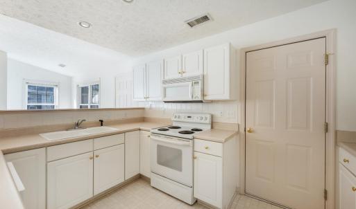 Photo #13 of 1155 Jefferson Oaks Court, Bedford, VA 0.2 acres