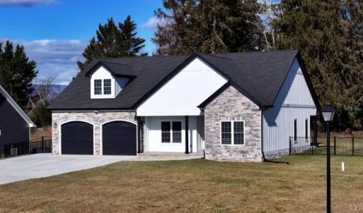 Photo #13 of 1043 BRADFORD CROSSING PL, Goode, VA 0.5 acres