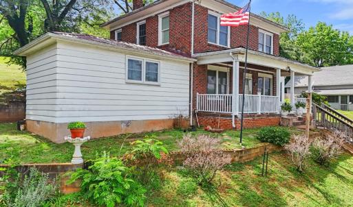 Photo #1 of 10662 Lee Jackson Hwy., Big Island, VA 0.3 acres