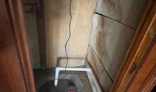 Photo #37 of 1008 Hampton Avenue, Bedford, VA