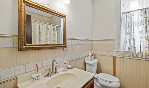 Downstairs full bath