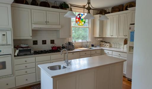 Photo #2 of 333 Woodland Avenue, Lynchburg, VA 1.9 acres