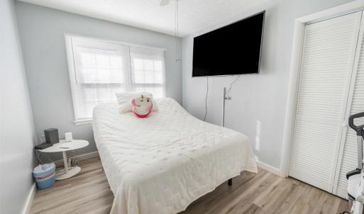 Photo #20 of 670 Indian Ridge Drive, Lynchburg, VA 0.6 acres