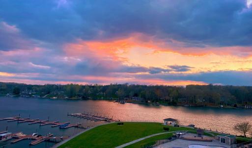 Photo #44 of 1019 Mariners Way, Huddleston, VA