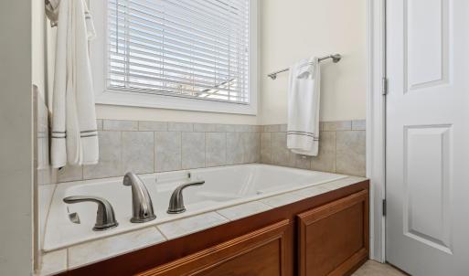 Photo #22 of 429 Mantle Drive, Lynchburg, VA 0.4 acres