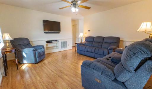Photo #13 of 511 Darrell Lane, Hurt, VA 0.6 acres