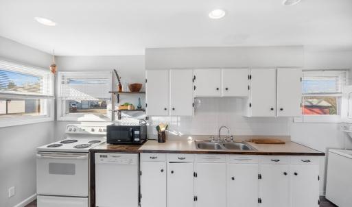 Photo #5 of 318 Wyatt Circle, Evington, VA 0.5 acres