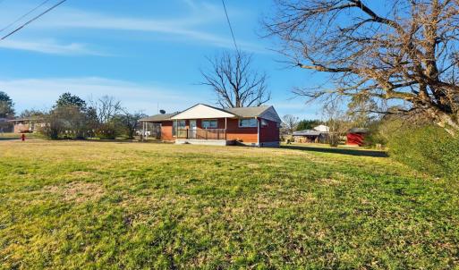 Photo #17 of 318 Wyatt Circle, Evington, VA 0.5 acres