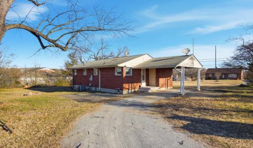 Photo #18 of 318 Wyatt Circle, Evington, VA 0.5 acres
