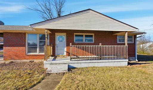 Photo #2 of 318 Wyatt Circle, Evington, VA 0.5 acres