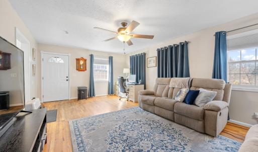 Photo #14 of 1215 Longwood Avenue, Bedford, VA 0.6 acres