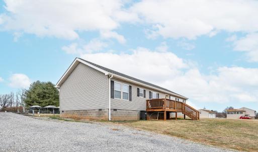 Photo #3 of 1689 Otter Hill Road, Bedford, VA 1.1 acres