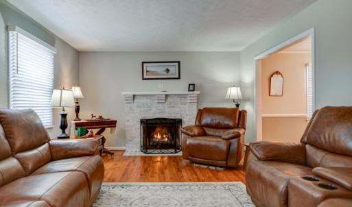 Photo #4 of 211 Robin Drive, Lynchburg, VA 0.4 acres