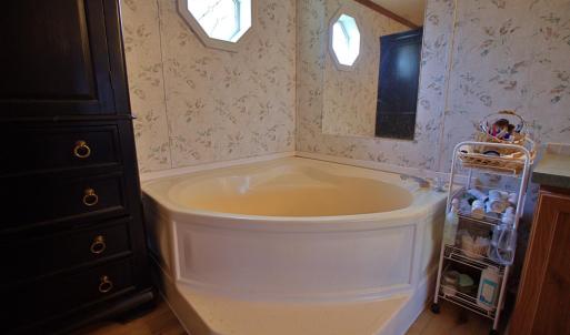 Photo #16 of 2112 Morningstar Road, Appomattox, VA 2.5 acres