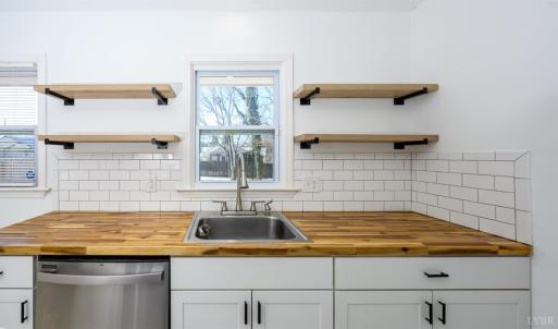 Photo #11 of 220 Chambers Street, Lynchburg, VA 0.2 acres