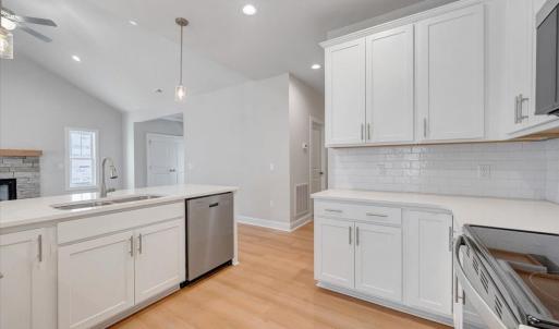 Photo #14 of 1162 Snowfield Circle, Lynchburg, VA 0.3 acres