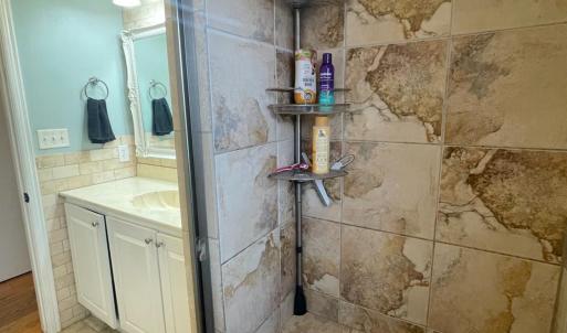 Photo #25 of 1124 Roundtree Drive, Bedford, VA 0.5 acres