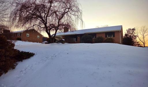 Photo #3 of 1124 Roundtree Drive, Bedford, VA 0.5 acres