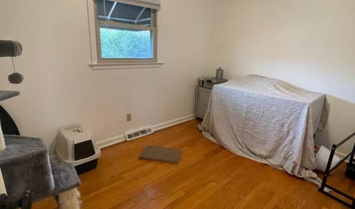 Photo #14 of 1124 Roundtree Drive, Bedford, VA 0.5 acres