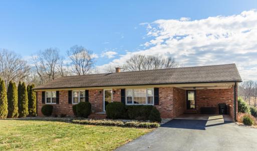 Photo #2 of 124 Walton Drive, Appomattox, VA 0.5 acres