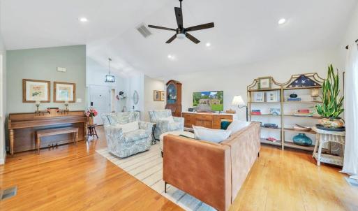 Photo #13 of 1037 Whitetail Drive, Huddleston, VA 1.5 acres