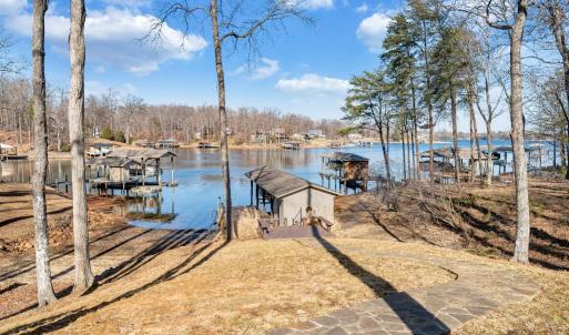 Photo #4 of 104 Arbor Lane, Huddleston, VA 0.8 acres