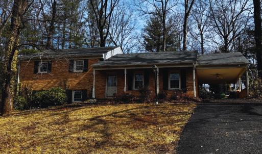 Photo #1 of 212 Chesterfield Road, Lynchburg, VA 0.5 acres