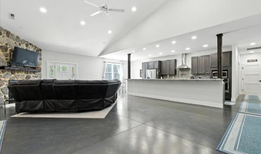 Photo #17 of 1568 Bent Creek Road, Concord, VA 10.2 acres