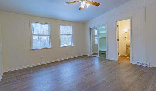 Photo #14 of 1419 Broad Street, Altavista, VA 0.3 acres