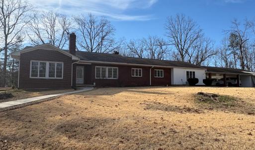 Photo #1 of 111 Oaklawn Terrace, Gretna, VA 5.2 acres