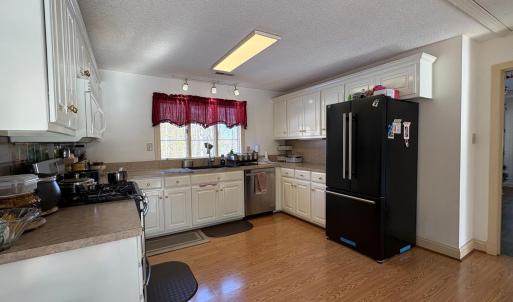 Photo #13 of 111 Oaklawn Terrace, Gretna, VA 5.2 acres