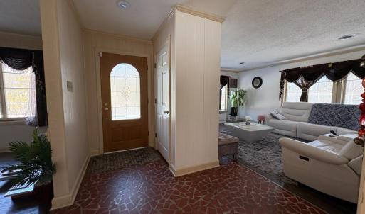 Photo #6 of 111 Oaklawn Terrace, Gretna, VA 5.2 acres