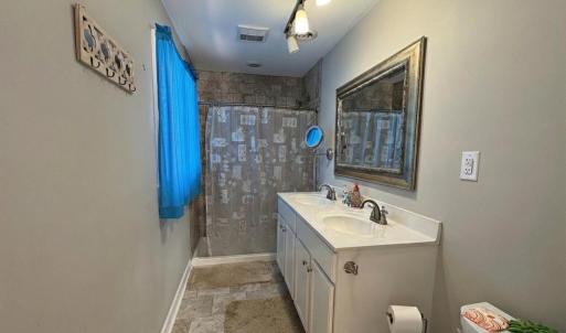 Photo #27 of 111 Oaklawn Terrace, Gretna, VA 5.2 acres