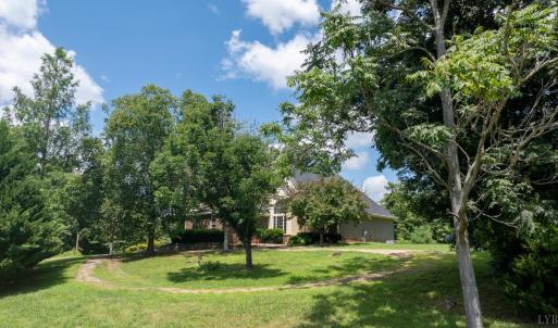 Photo #9 of 549 Thrashers Creek Road, Amherst, VA 14.4 acres