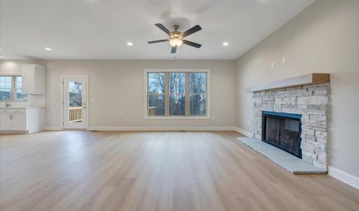 Photo #5 of 1129 Snowfield Circle, Lynchburg, VA 0.3 acres