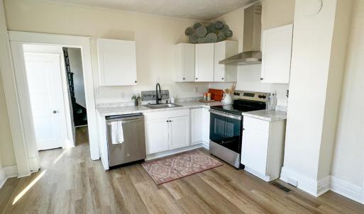 Photo #12 of 2220 Fort Avenue, Lynchburg, VA 0.2 acres